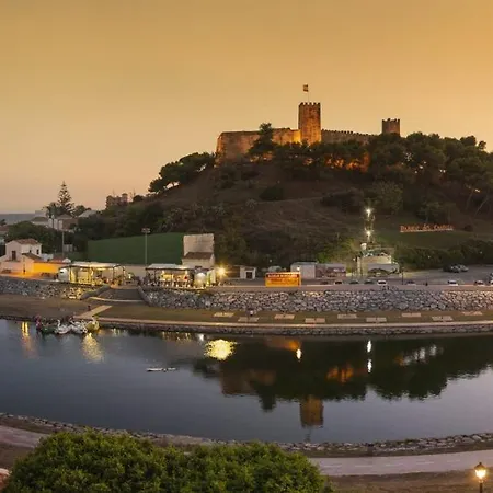 The White House فيلة *