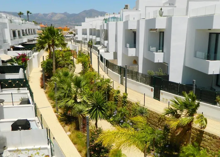 The White House * Fuengirola