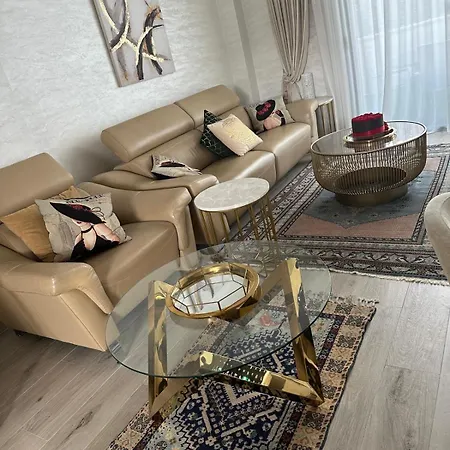 The White House Villa *