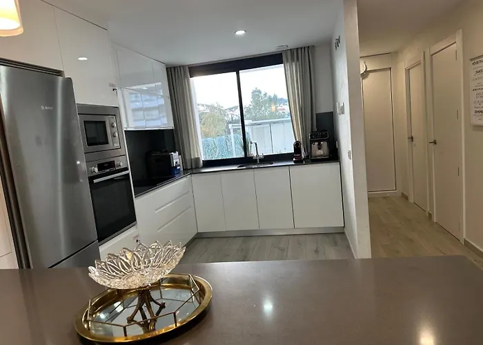 The White House * Fuengirola